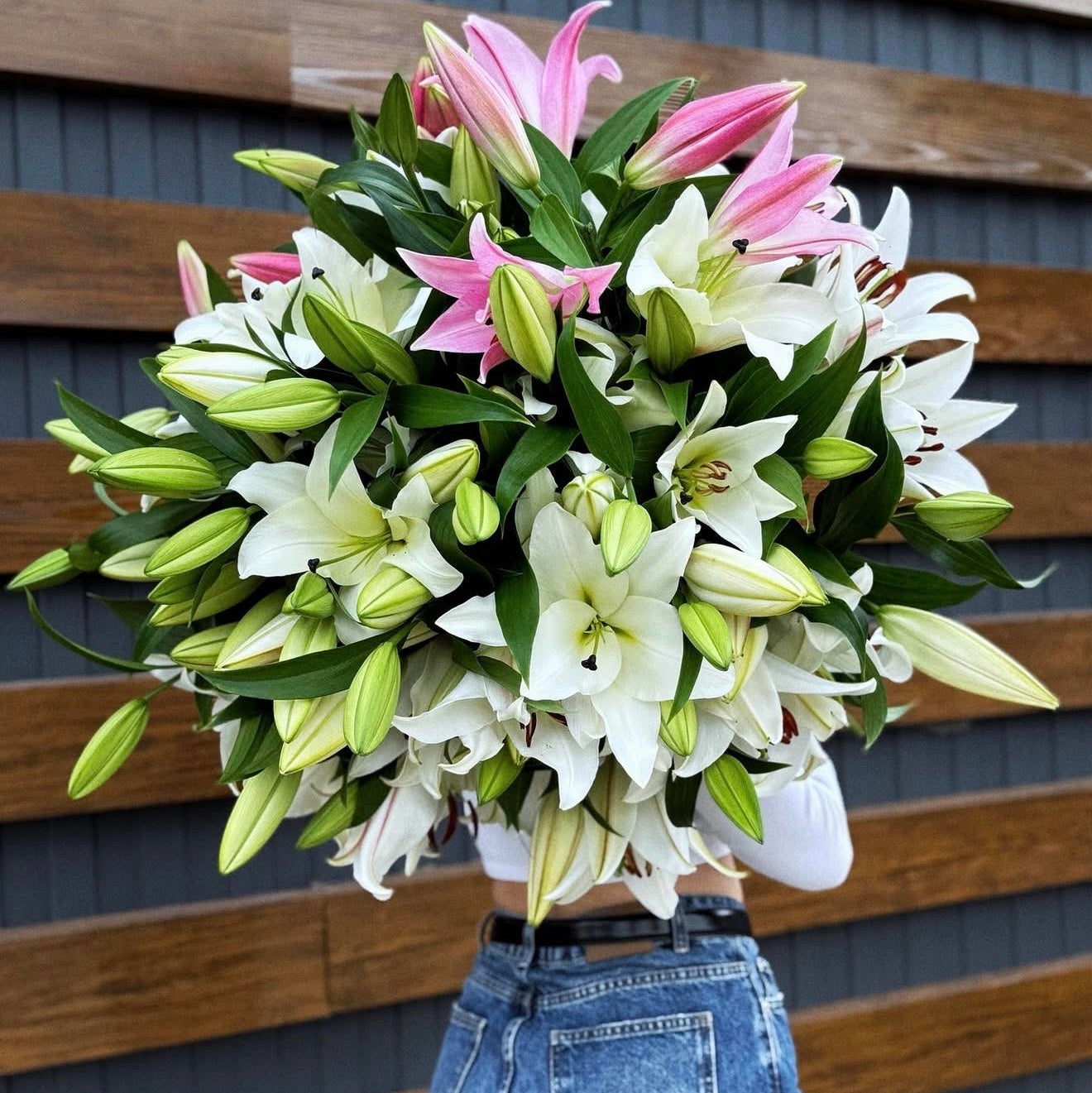 Mono Bouquets